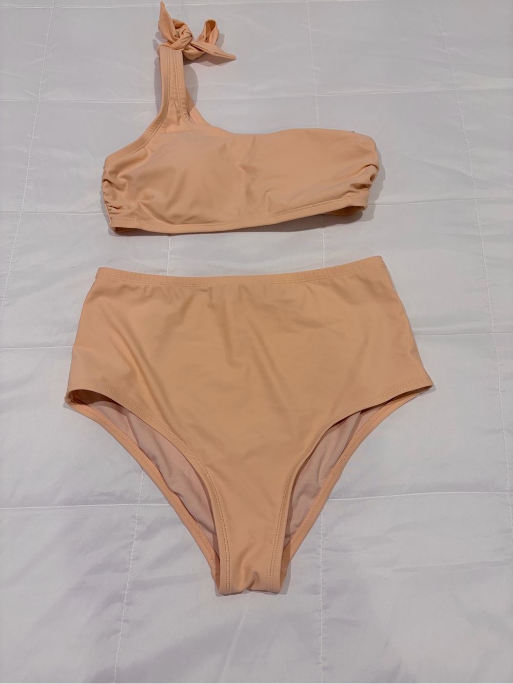 Cupshe Peach One-Shoulder High-Waist Bikini